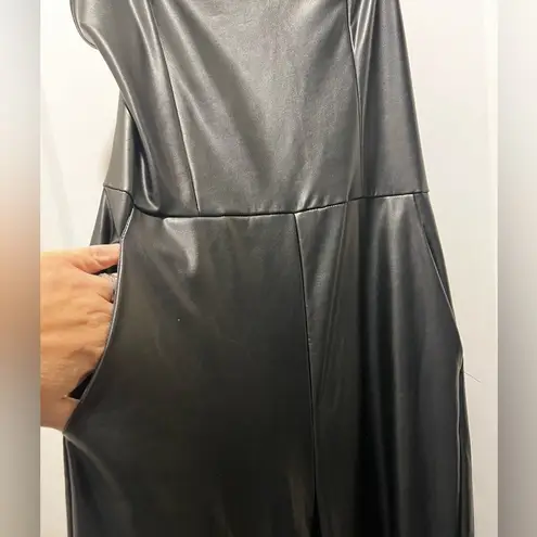 SheIn Faux leather jumper. Size M