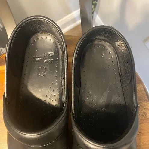 Dansko Black  clogs 40