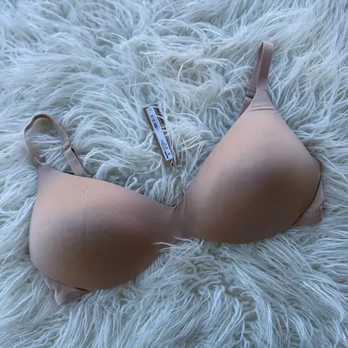 SKIMS Wireless Form Pushup Plunge Bra Clay Size 40D