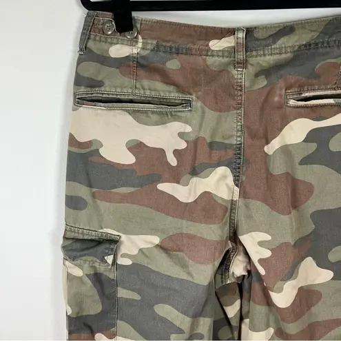 American Eagle Baggy Cargo Pants Camo Tapered Button Fly Pockets Size 12