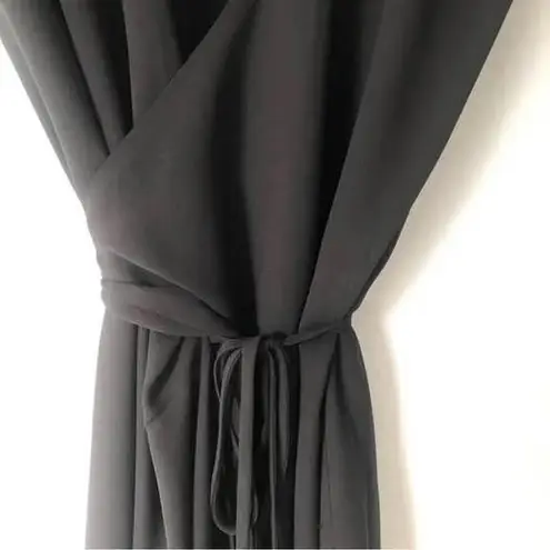 Babaton Aritzia WALLACE Wrap Dress Black Short Sleeve xxs Excellent Condition