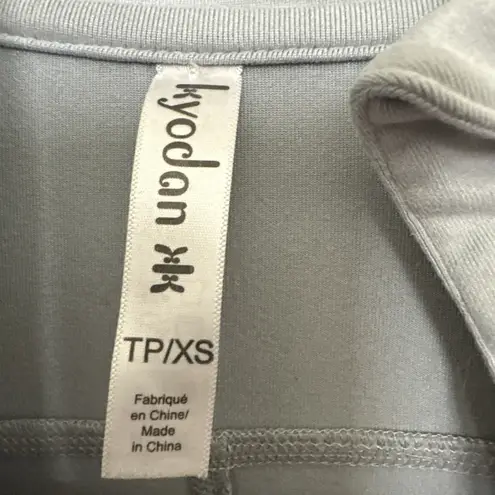 Kyodan  Womens Full-Zip Jacket XSmall Polyester Spandex Blend