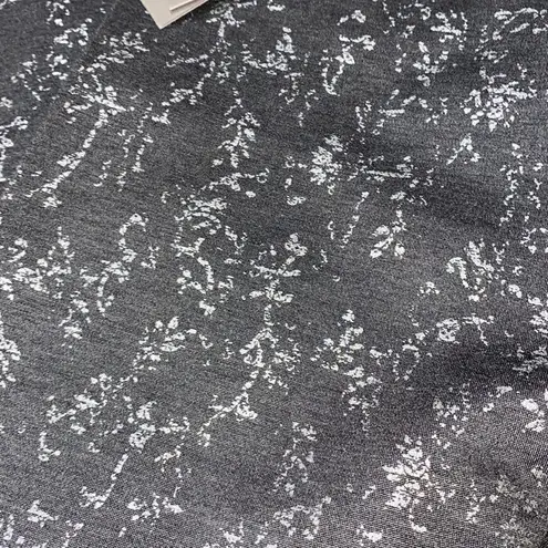 Soft Surroundings Superslim Silver Foulard Leggings Size Petite XS C34