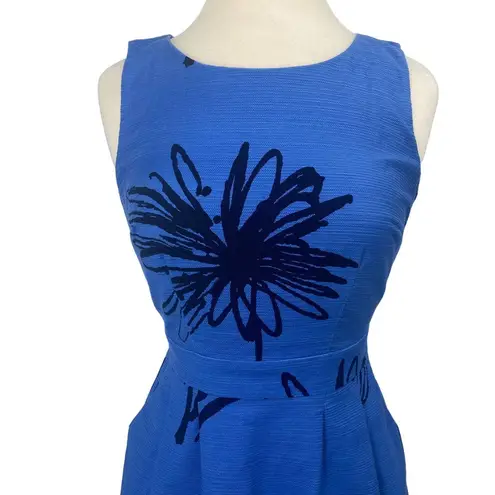 Boden Fit & Flare Dress Flattering Blue Textured Black Floral Printed Womens 4