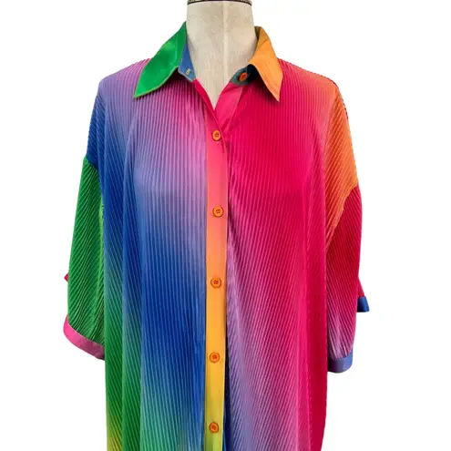 Dressed in Lala So Far So Good Oversized Plissé Dress in Prismatic Rainbow XL