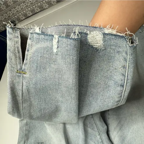 NWT KanCan High Rise Button Fly Cropped Jean Exposed Button Fly Size 22 Plus Blue