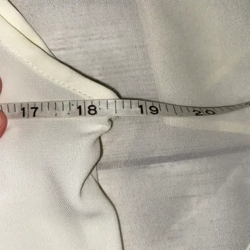 Esley cold shoulder v-cut Flowy blouse w/sheer triangle cut outer layer white sz S women