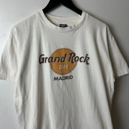 Vintage 90s Grand Rock Cafe Madrid T Shirt White XL Extra Large USA Graphic Tee