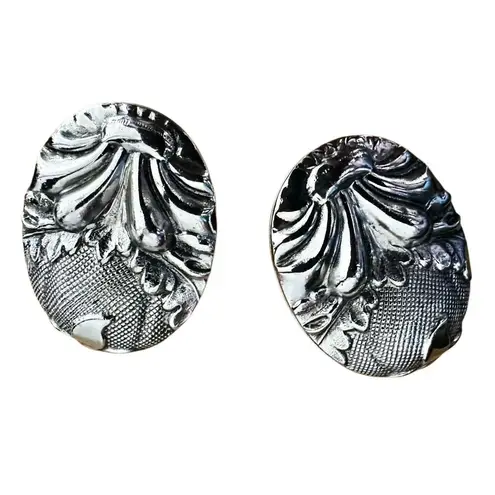 Whiting & Davis Vintage Silver-Tone Oval Statement Clip-On Earrings