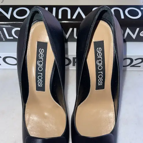 Sergio Rossi SR1 80 Leather Square Toe Pump w Gold Plate in Black Size 7