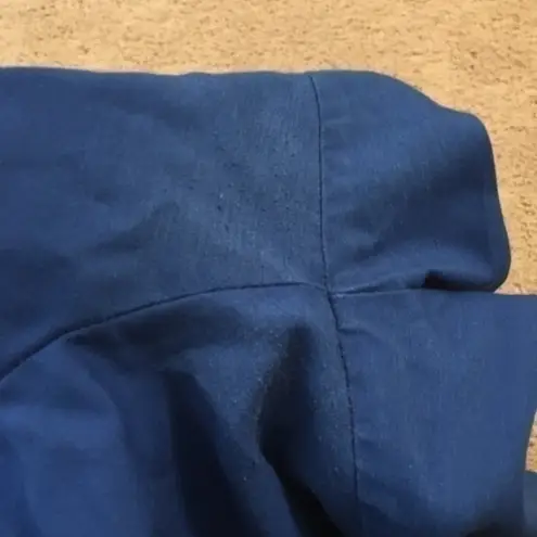 Women’s size medium royal blue cargo scrub pants