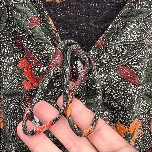 FatFace NWOT Fat Face Nell Black / Green Floral
Jersey Dress Size 14