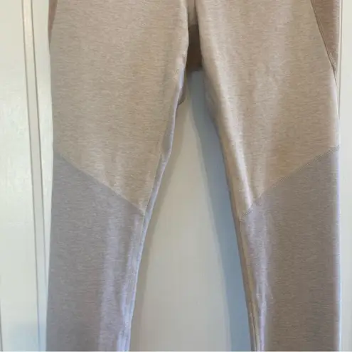 Outdoor Voices  Tri-Time Colorblock 7/8 length leggings