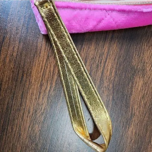 Ipsy Pink Quilted Velvet Pouch Zippered Cosmetic Bag Toiletries Makeup Bag