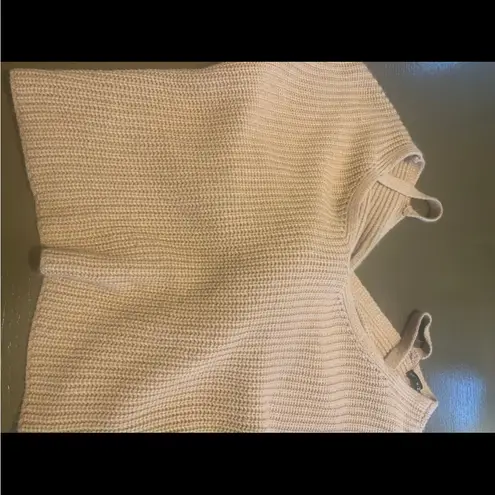 Zaful  Cream Off-the-Shoulder Sweater with Twist‎ Front - Image 7