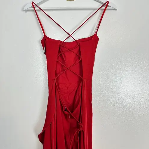 La Femme  Flutter Slit Trumpet Gown in Red Size US 00