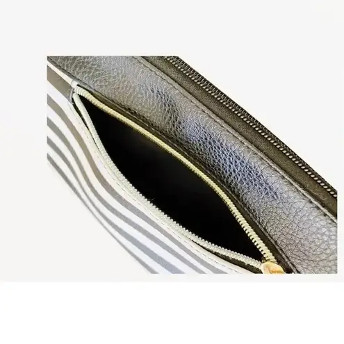 Stripped Black & White Crossbody Bag Black