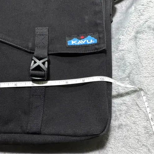 KAVU Black Canvas Padded Crossbody Bag