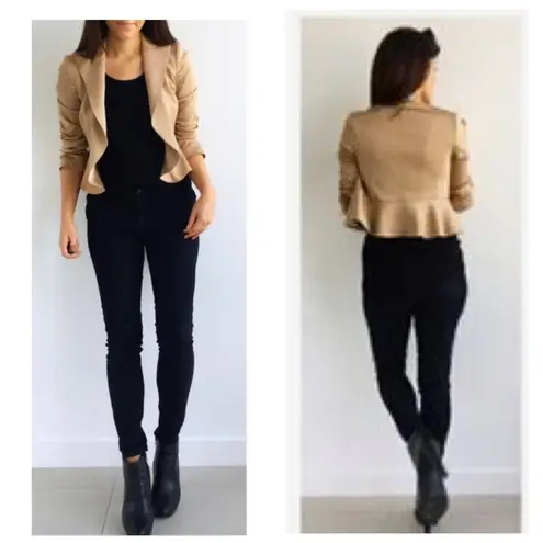 BCBGMAXAZRIA  champagne gold satin peplum blazer size medium