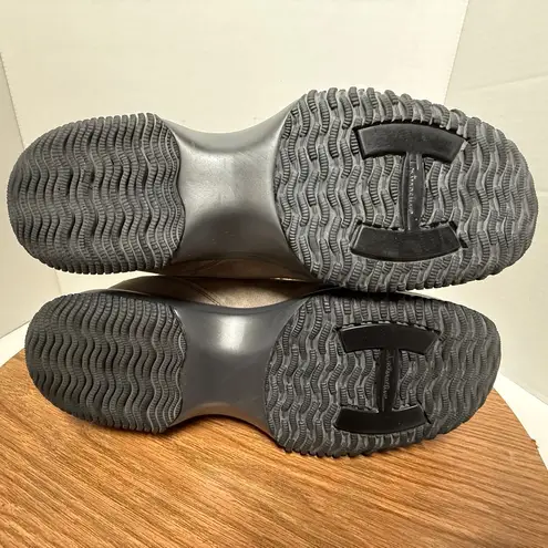 Hogan Women’s Light Solid Grey Low Top Interactive LaceUp Trainer Sneakers Gray Size 9