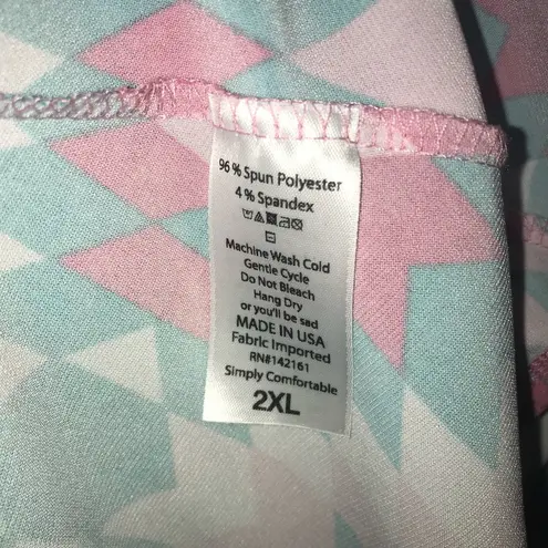LuLaRoe  Skirt Azure in Geometric Aztec Pattern Sz 2X NWT Pastel Pink Green White