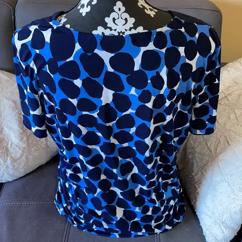 Susan Graver Blue Design Short Sleeve Top Medium