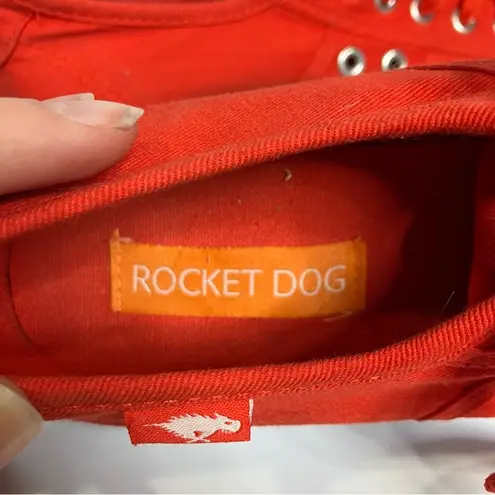Rocket Dog  bright red platform Sneakers retro style‎ size 8