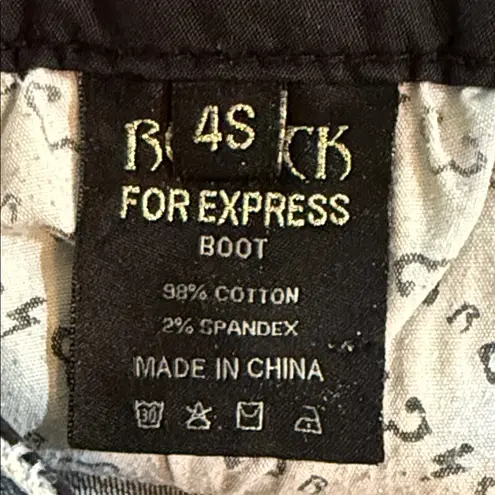 REROCK for EXPRESS Stylish Dark Blue Flare Jeans • Size 4 Short