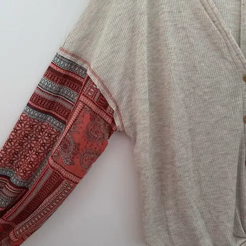 Hummingbird Mixed Media Waffle Knit and Chiffon Top Size Large