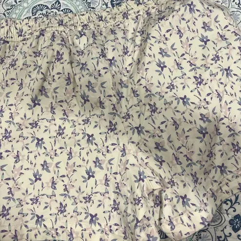 Jachs Girlfriend Jach’s Girlfriend White Floral Chino Shorts