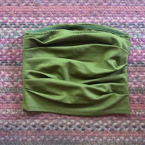 NA-KD GREEN RUCHED STRAPLESS TUBE TOP BLOUSE