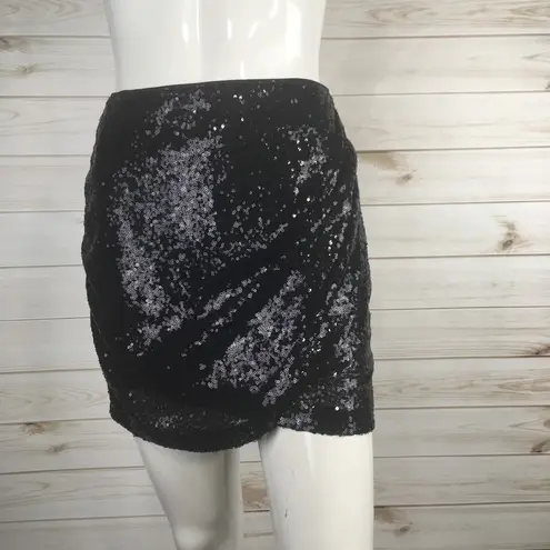 Foreign Exchange  Black Sequin Mini Skirt - Image 3