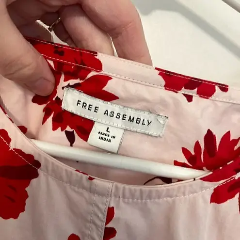 FREE ASSEMBLY Button Shoulder Blouse Long Sleeve Light Pink ? Red Floral Ruffle Size L