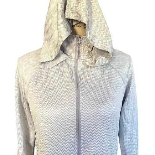 Mondetta White Gray Chevron Yoga Hooded Jacket Size Small EUC