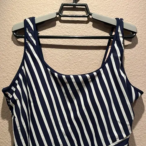 Lands' End  Women’s Striped Swimsuit Navy White Size 18