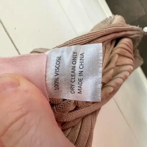 Roam Women’s Medium Ribbed Mackay Dress Flawed Tan