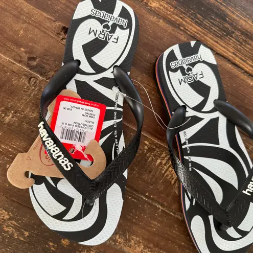 Havaianas NEW! x FARM Rio Tucanada Rainbow Flip Flop