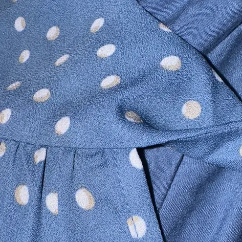 Fortune + Ivy
Adeline Key Hole Detail Blouse