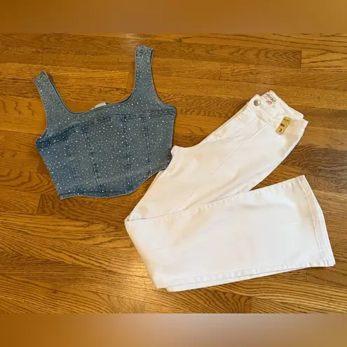 Vibrant high waist White Flare Pants size 3