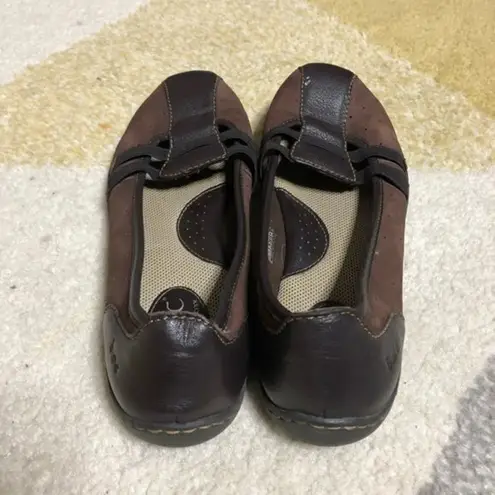 Born flats slip on leather comfy shoes Brown Size 9.5