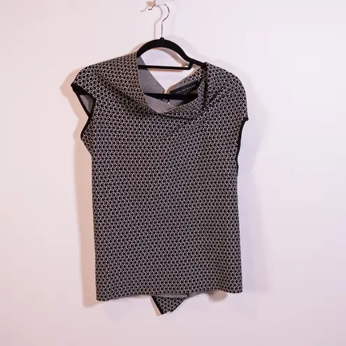 Roland Mouret Black White Geometrical Print Pattern Cowl Neck Stretch Sweater M