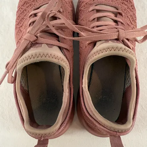 APL Techloom Phantom Woman's Shoe in Rose Dust Pink Size 8.5