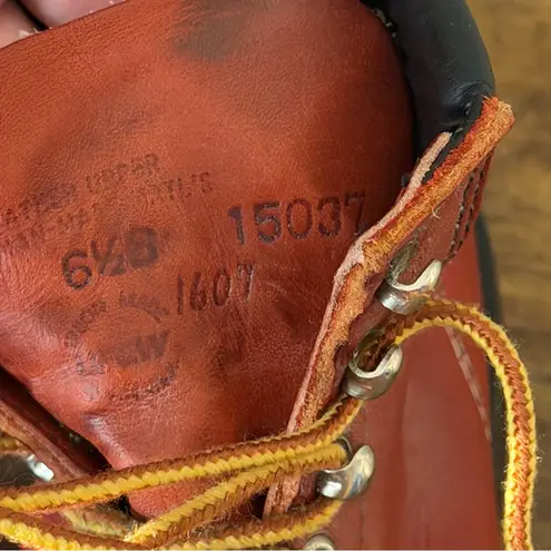 Vintage Red Wings 1607 Womens Leather Work Boot Oil Resistant Made in USA Sz 6.5