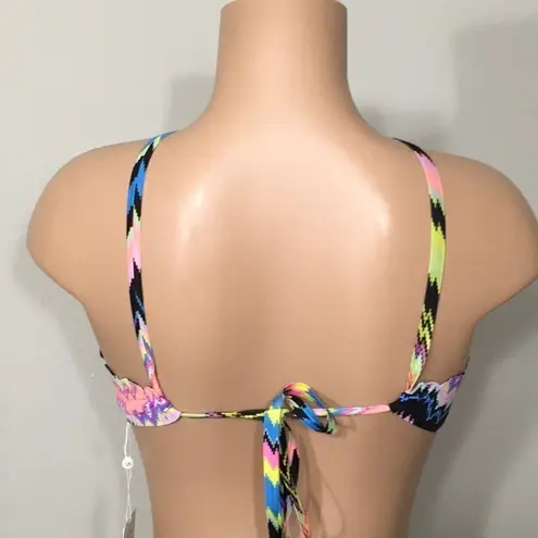 PilyQ Clara reversible Wave halter top. NWT