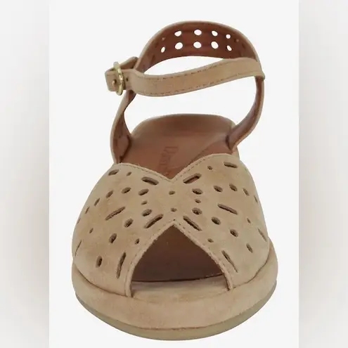 L'Amour Des Pieds “Brenn” Beige Suede Sandals size 7.5 Tan