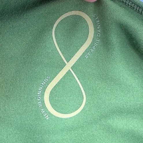 New Beginnings By April Daniels Olive Green One Shoulder Bodysuit Small