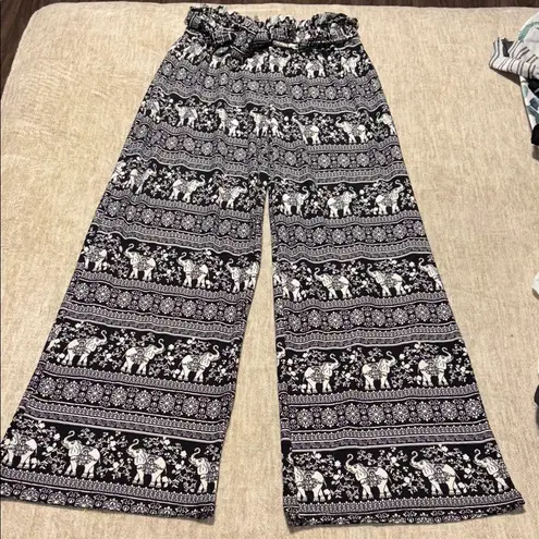 Pink republic Small  Elephant Black White wide leg paperbag stretchy flowy Pants - Image 1