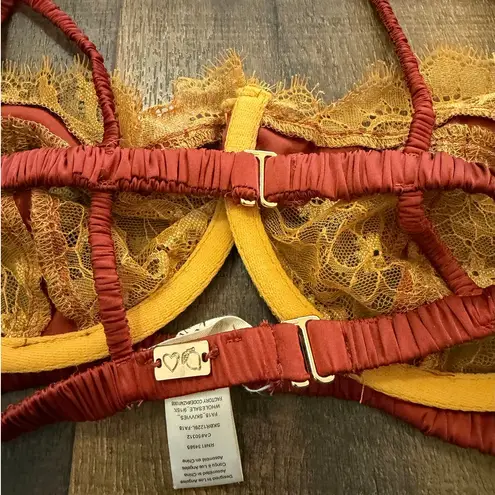 For Love & Lemons Intimates Lace Underwire Bra Size S Burgundy Gold Red