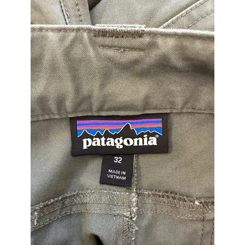 Patagonia  Green Tactical Style Pants Size 32