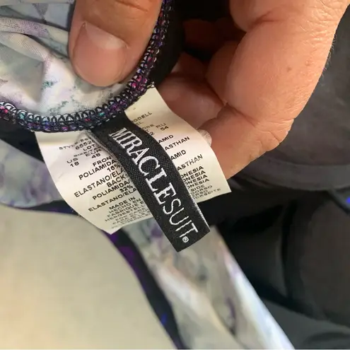 MiracleSuit size 18 one piece Purple Pink Bathing suit swim suit gold slimming